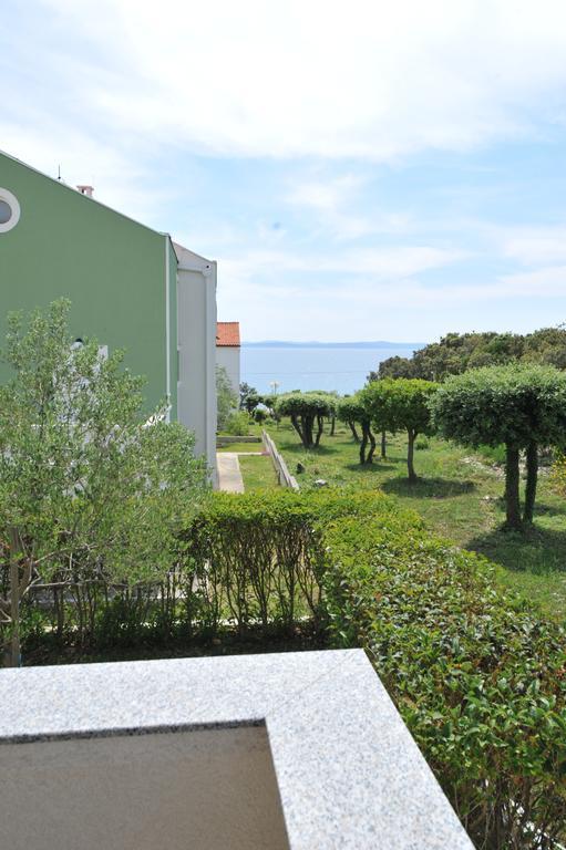 Apartments Luna Petrcane Exterior foto